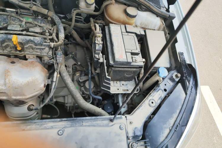 Used Roewe i5 2020 1.5L Automatic 4G Connect Luxury Flagship Edition Engine Bay Left