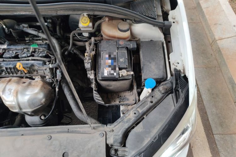 Used Roewe i5 2020 1.5L Manual 4G Connect Luxury Edition Engine Bay Left