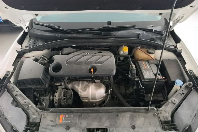 Used Roewe i5 2020 1.5L Manual 4G Connect Leehao Flagship Edition Engine Bay