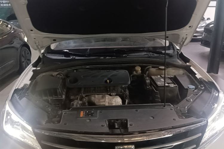 Used Roewe i5 2020 1.5L Automatic 4G Connect Luxury Flagship Edition Engine Bay