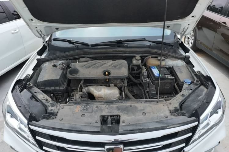 Used Roewe i5 2020 1.5L Automatic 4G Connect Luxury Flagship Edition Engine Bay