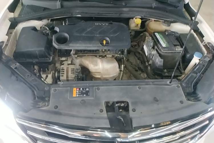 Used Roewe i5 2020 1.5L Automatic 4G Connect Luxury Flagship Edition Engine Bay