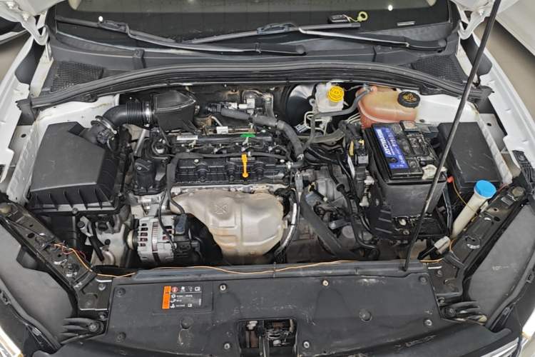 Used Roewe i5 2020 1.5L Automatic 4G Connected Linghao Edition Engine Bay