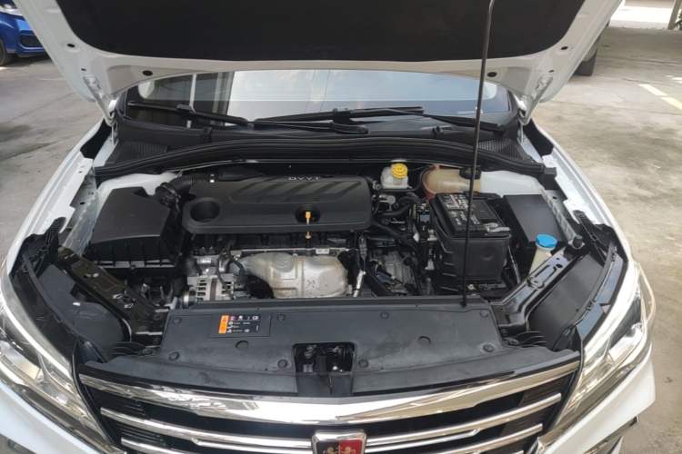 Used Roewe i5 2020 1.5L Automatic 4G Connect Luxury Flagship Edition Engine Bay