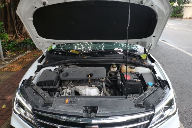 Used Roewe i5 2020 1.5L Automatic 4G Connected Linghao Edition Engine Bay