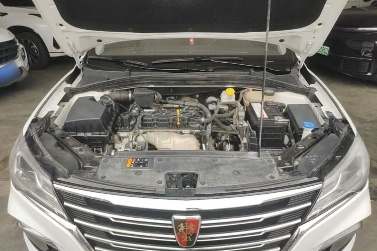 Used Roewe i5 2020 1.5L Manual 4G Connect Luxury Edition Engine Bay