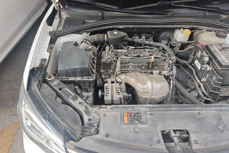 Used Roewe i5 2020 1.5L Automatic 4G Connected Linghao Edition Engine Bay Right