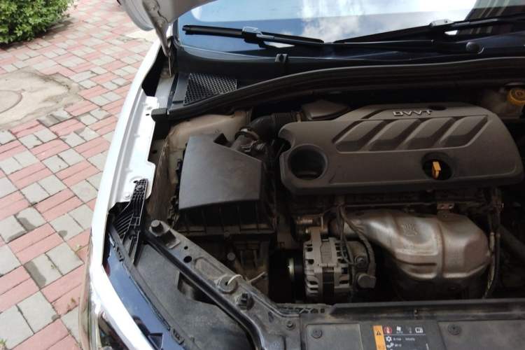 Used Roewe i5 2020 1.5L Manual 4G Connect Leehao Flagship Edition Engine Bay Right