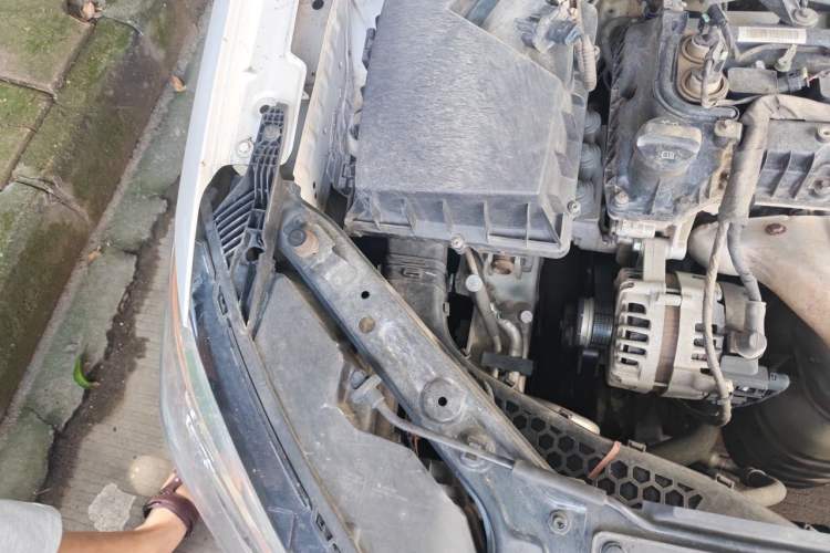 Used Roewe i5 2020 1.5L Automatic 4G Connected Linghao Edition Engine Bay Right