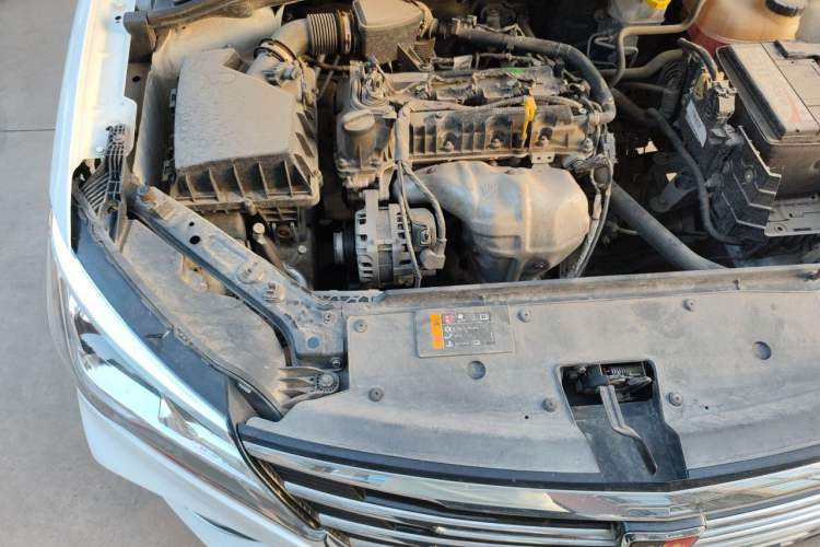 Used Roewe i5 2020 1.5L Manual 4G Connect Luxury Edition Engine Bay Right