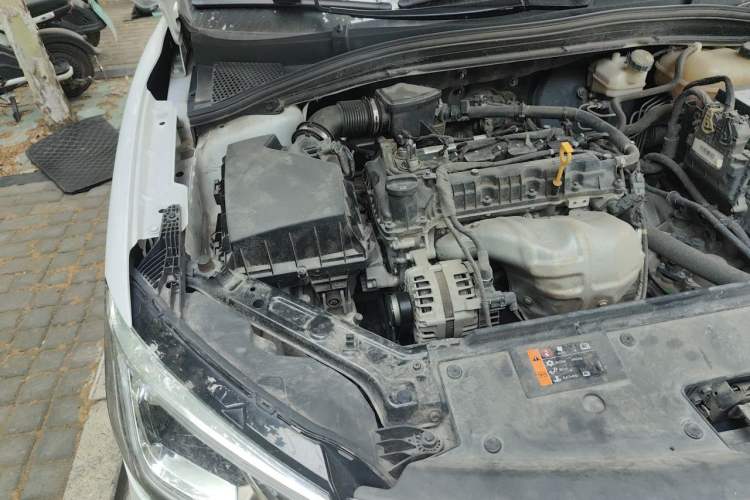 Used Roewe i5 2020 1.5L Automatic 4G Connected Linghao Edition Engine Bay Right