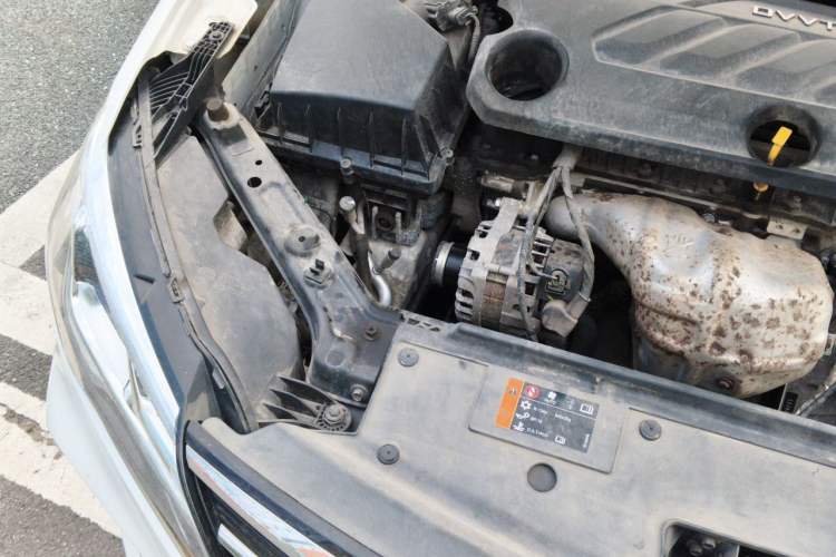 Used Roewe i5 2020 1.5L Manual 4G Connect Leehao Flagship Edition Engine Bay Right
