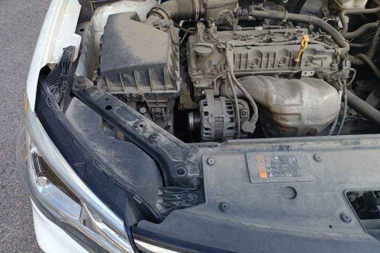 Used Roewe i5 2020 1.5L Manual 4G Connect Luxury Edition Engine Bay Right