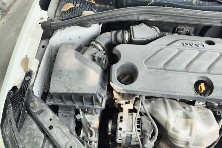 Used Roewe i5 2020 1.5L Manual 4G Connect Leehao Flagship Edition Engine Bay Right