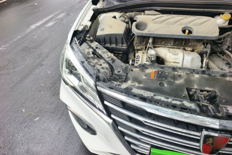 Used Roewe i5 2020 1.5L Automatic 4G Connect Luxury Flagship Edition Engine Bay Right