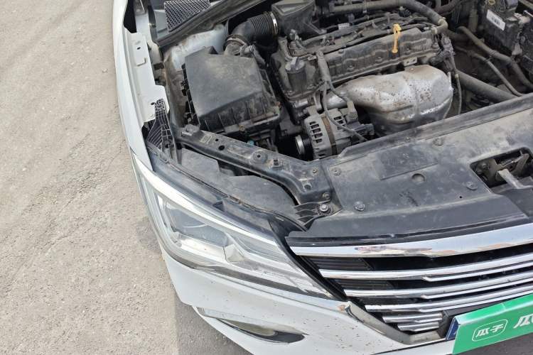 Used Roewe i5 2020 1.5L Automatic 4G Connected Linghao Edition Engine Bay Right