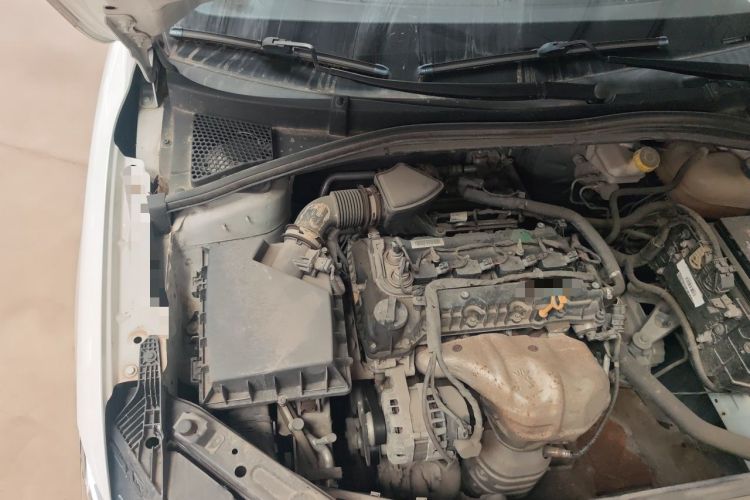 Used Roewe i5 2020 1.5L Manual 4G Connect Luxury Edition Engine Bay Right