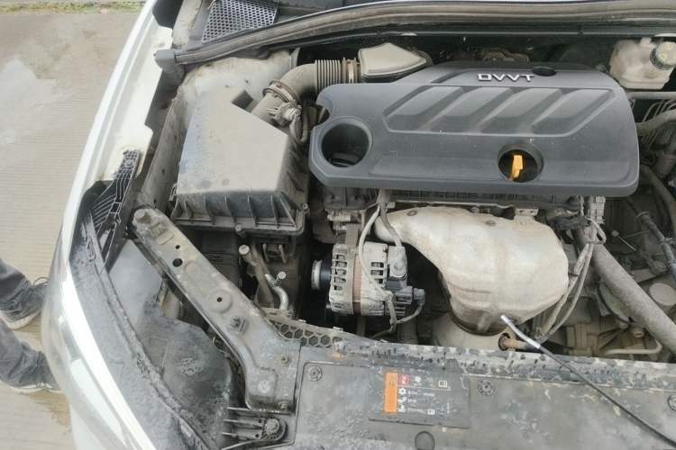 Used Roewe i5 2020 1.5L Automatic 4G Connect Luxury Flagship Edition Engine Bay Right