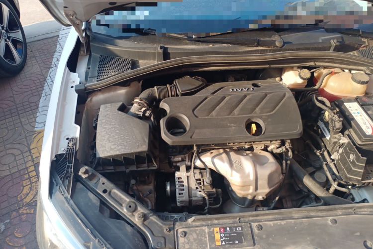 Used Roewe i5 2020 1.5L Automatic 4G Connect Luxury Flagship Edition Engine Bay Right