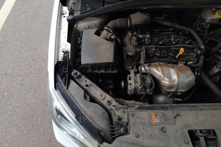 Used Roewe i5 2020 1.5L Manual 4G Connect Luxury Edition Engine Bay Right