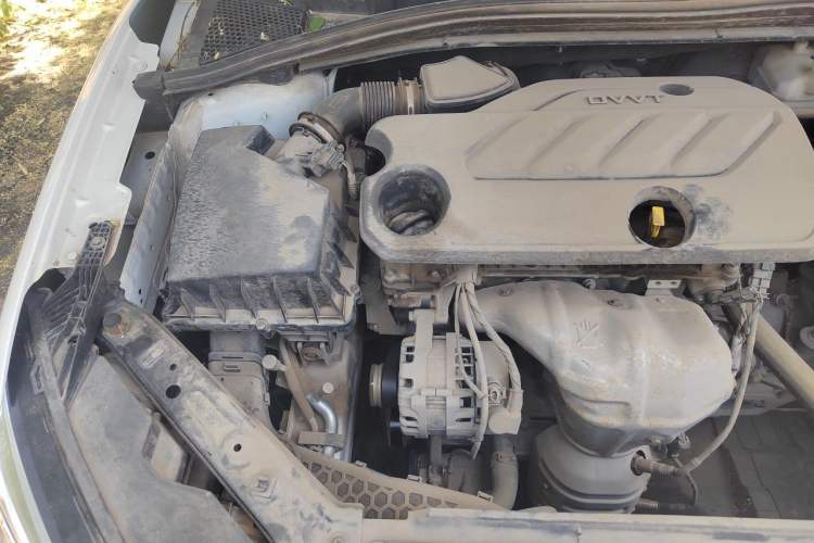 Used Roewe i5 2020 1.5L Manual 4G Connect Leehao Flagship Edition Engine Bay Right