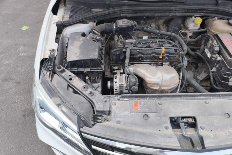 Used Roewe i5 2020 1.5L Manual 4G Connect Luxury Edition Engine Bay Right