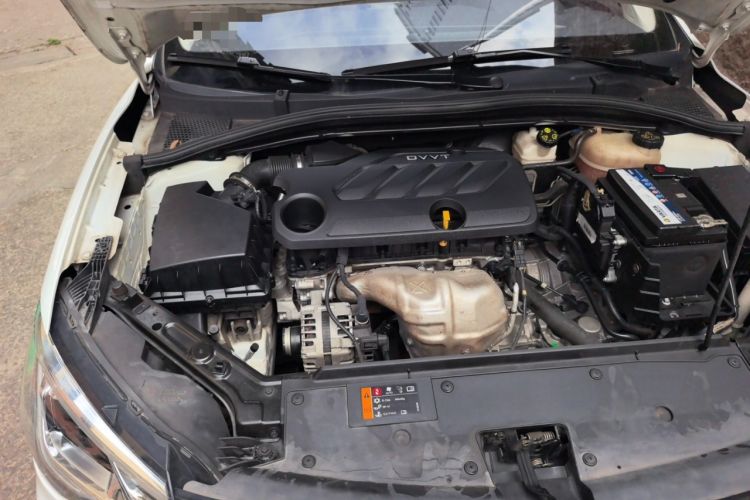 Used Roewe i5 2020 1.5L Automatic 4G Connected Linghao Edition Engine Bay Right