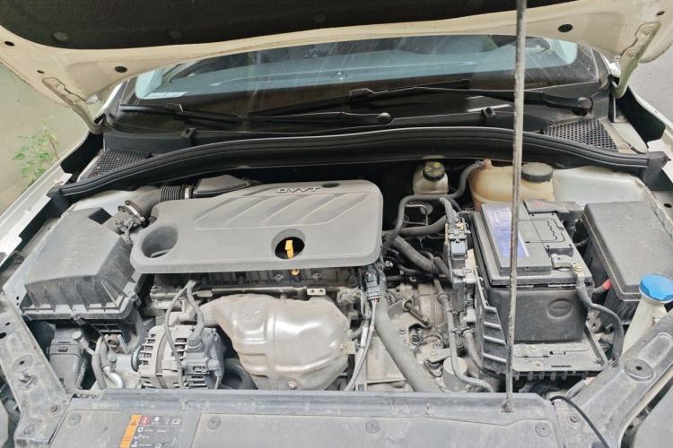 Used Roewe i5 2020 1.5L Automatic 4G Connect Luxury Flagship Edition Engine Bay
