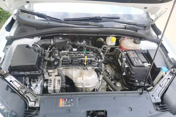 Used Roewe i5 2020 1.5L Automatic 4G Connected Linghao Edition Engine Bay