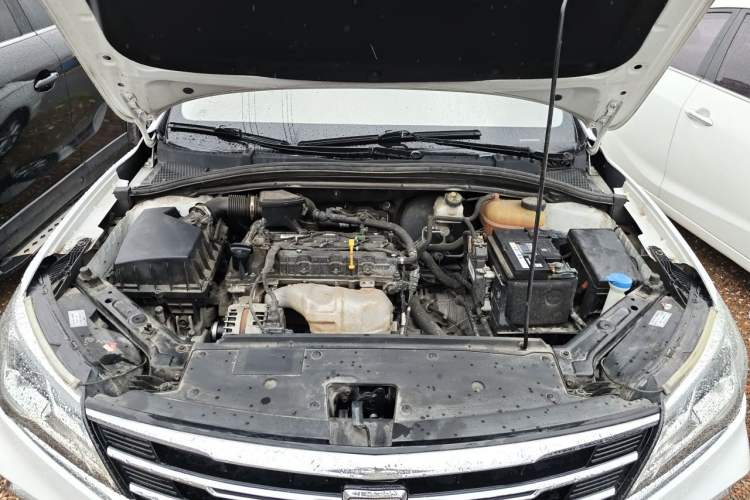 Used Roewe i5 2020 1.5L Automatic 4G Connected Linghao Edition Engine Bay