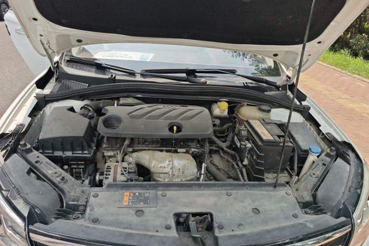 Used Roewe i5 2020 1.5L Automatic 4G Connect Luxury Flagship Edition Engine Bay