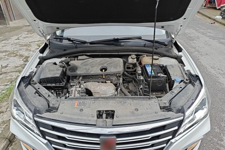 Used Roewe i5 2020 1.5L Automatic 4G Connect Luxury Flagship Edition Engine Bay