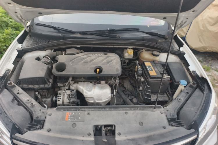 Used Roewe i5 2020 1.5L Automatic 4G Connect Luxury Flagship Edition Engine Bay