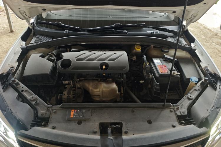 Used Roewe i5 2020 1.5L Manual 4G Connect Leehao Flagship Edition Engine Bay