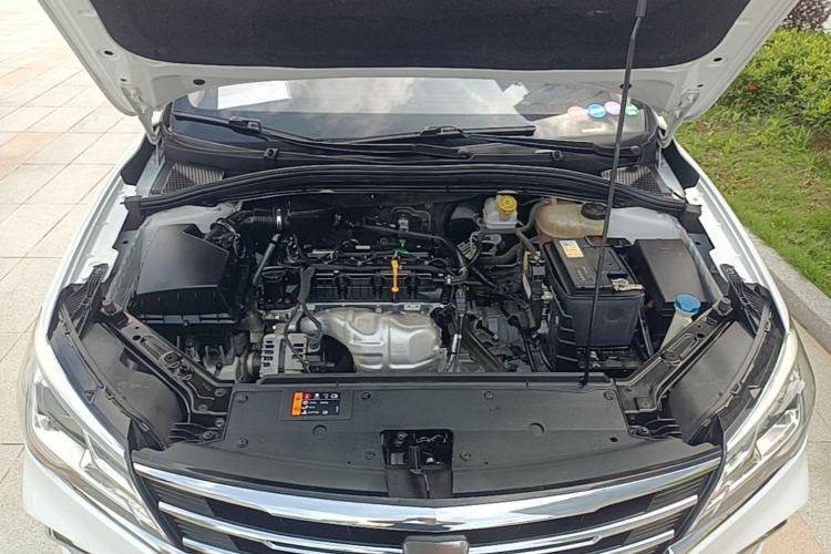 Used Roewe i5 2020 1.5L Automatic 4G Connected Linghao Edition Engine Bay
