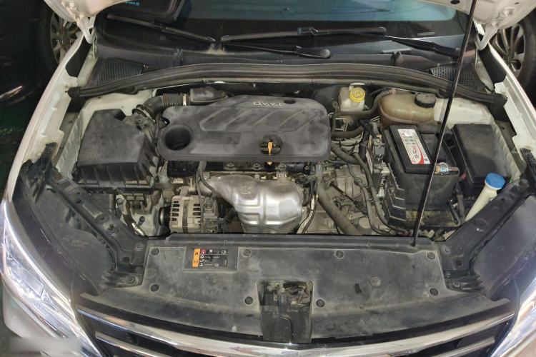 Used Roewe i5 2020 1.5L Automatic 4G Connect Luxury Flagship Edition Engine Bay