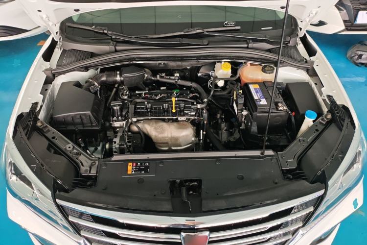 Used Roewe i5 2020 1.5L Manual 4G Connect Luxury Edition Engine Bay