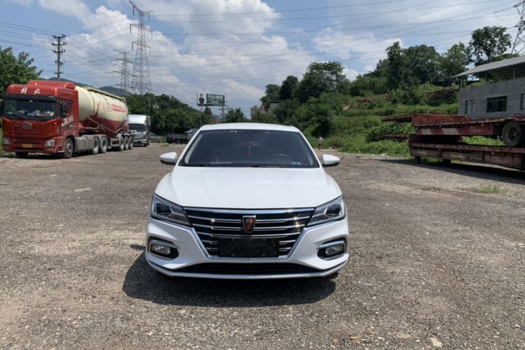 Used Roewe i5 2020 1.5L Manual 4G Connect Luxury Edition Exterior 2