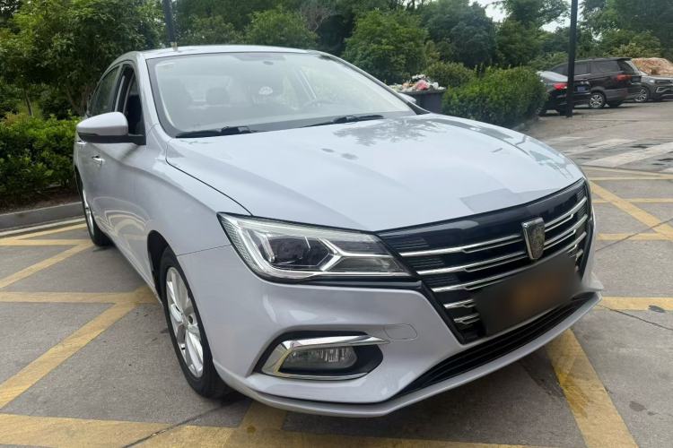 Used Roewe i5 2020 1.5L Manual 4G Connect Luxury Edition Exterior 3