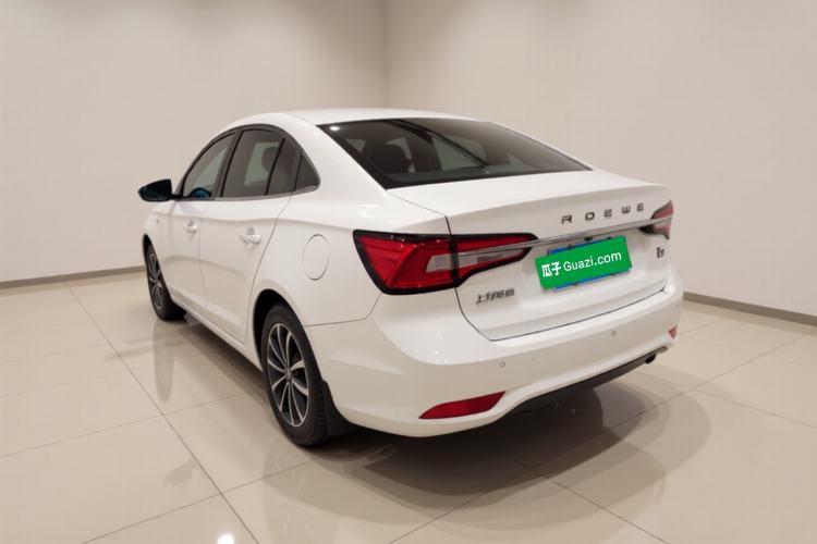 Used Roewe i5 2020 1.5L Automatic 4G Connect Luxury Flagship Edition Exterior 3