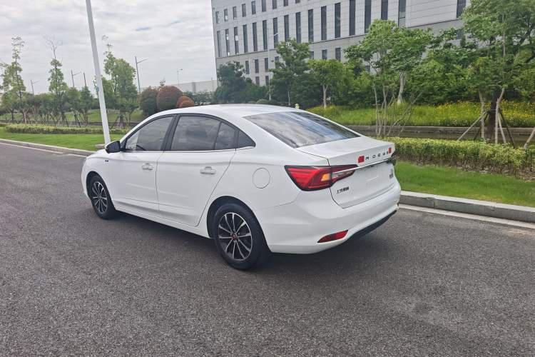 Used Roewe i5 2020 1.5L Automatic 4G Connect Luxury Flagship Edition Exterior 4