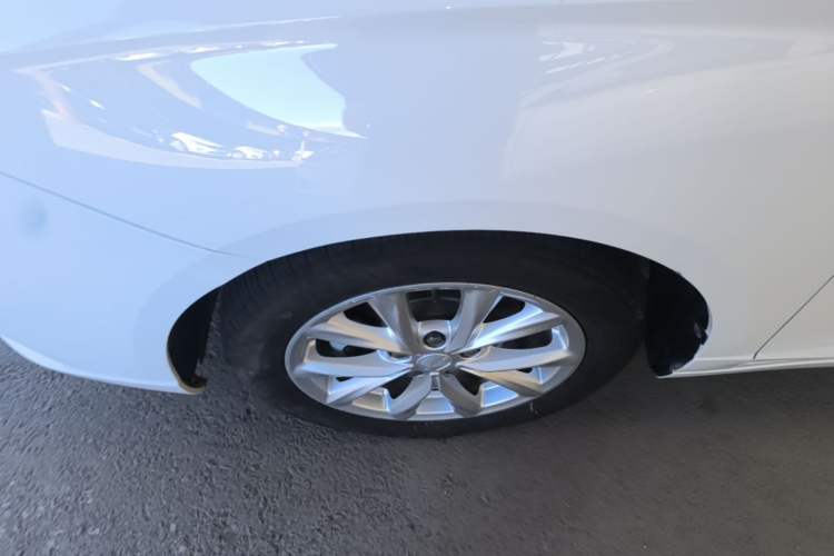 Used Roewe i5 2020 1.5L Automatic 4G Connected Linghao Edition Exterior 4