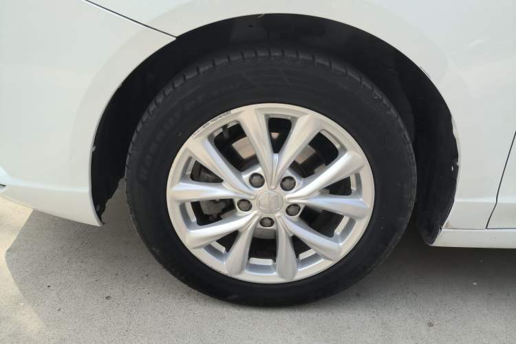 Used Roewe i5 2020 1.5L Automatic 4G Connected Linghao Edition Exterior 4