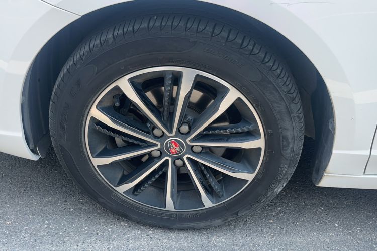 Used Roewe i5 2020 1.5L Automatic 4G Connected Leading Intelligent Driving Edition Exterior 4