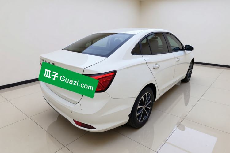 Used Roewe i5 2020 1.5L Automatic 4G Connect Luxury Flagship Edition Exterior 5