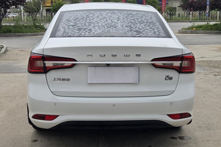 Used Roewe i5 2020 1.5L Manual 4G Connect Luxury Edition Exterior 5