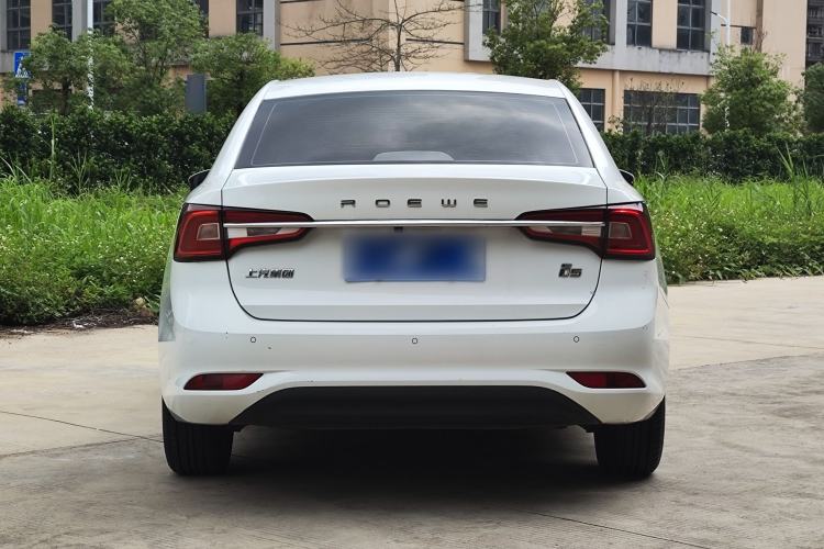 Used Roewe i5 2020 1.5L Automatic 4G Connected Leading Intelligent Driving Edition Exterior 5