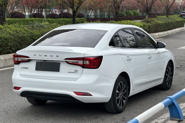 Used Roewe i5 2020 1.5L Manual 4G Connect Leehao Flagship Edition Exterior 5