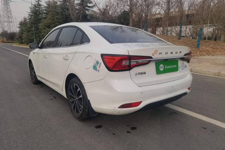 Used Roewe i5 2020 1.5L Automatic 4G Connect Luxury Flagship Edition Exterior 5