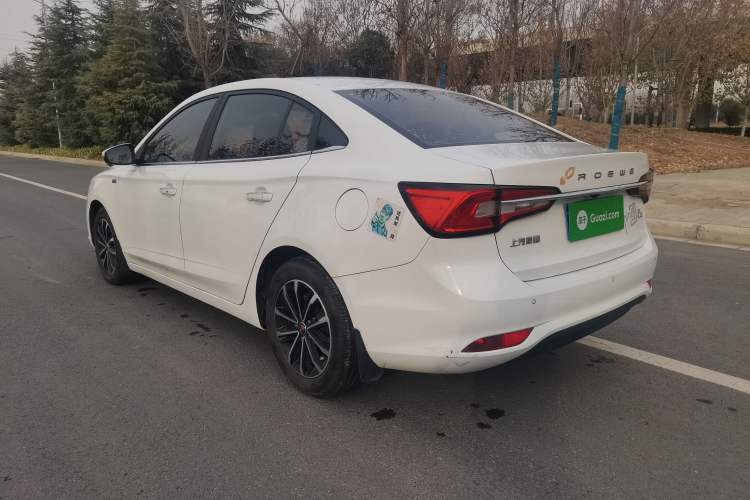 Used Roewe i5 2020 1.5L Automatic 4G Connect Luxury Flagship Edition Exterior 6